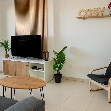 Thau Indigo 403 Apartamento *